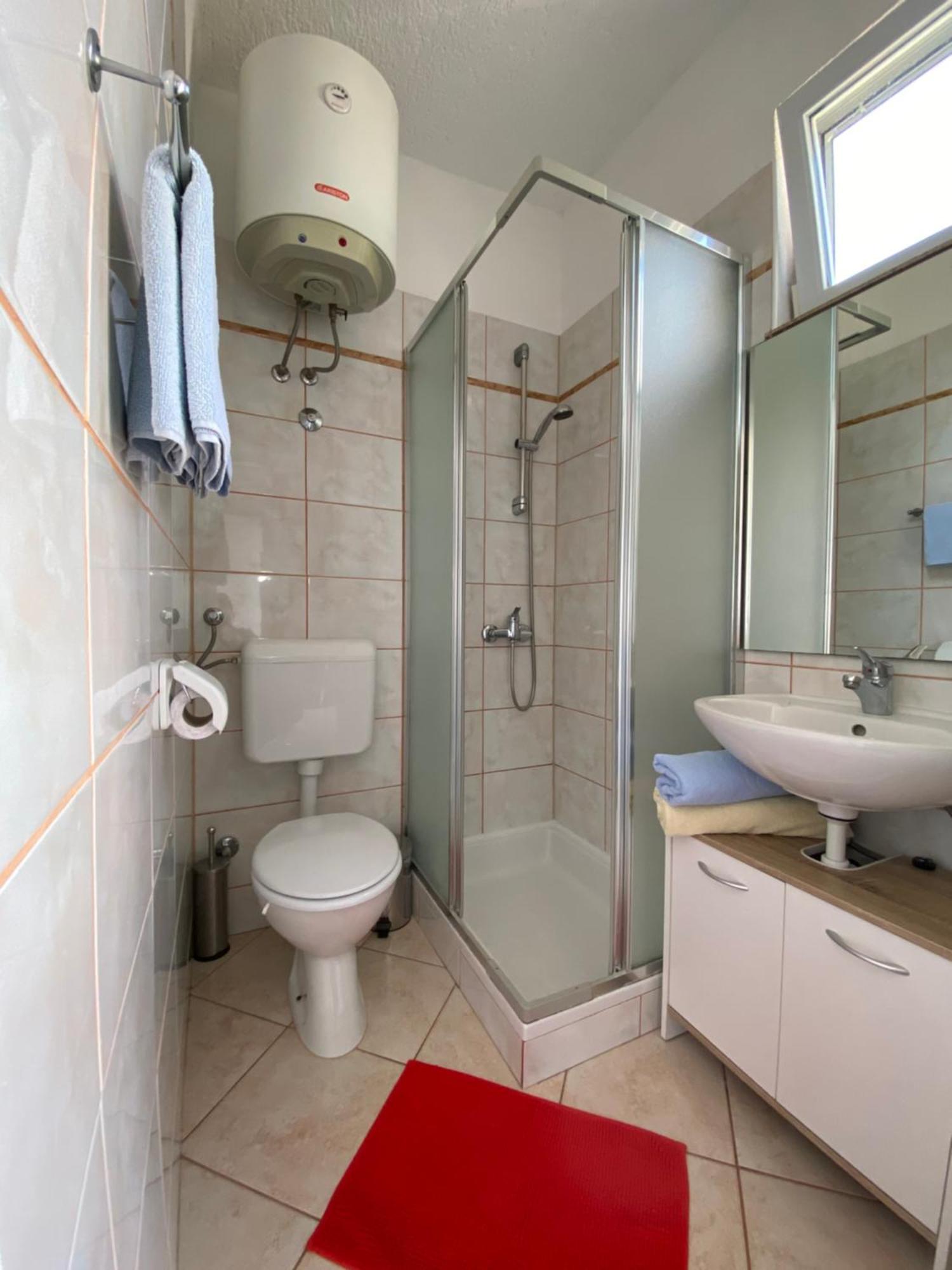 Apartments Hajl Krk Town Exterior photo